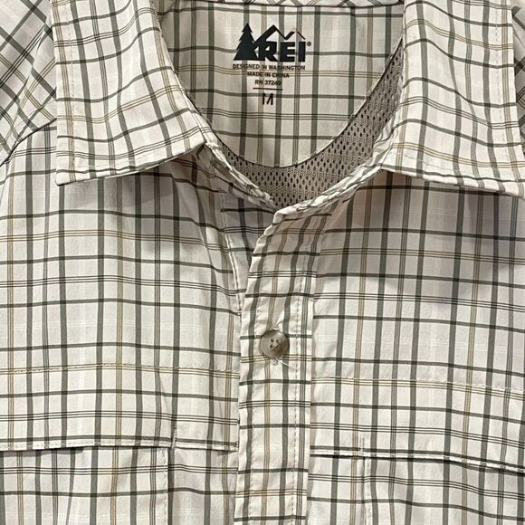 ~ REI Medium Button-Up Hiking Shirt mens brown gray quick dry tech vent stretch~ - Picture 1 of 16